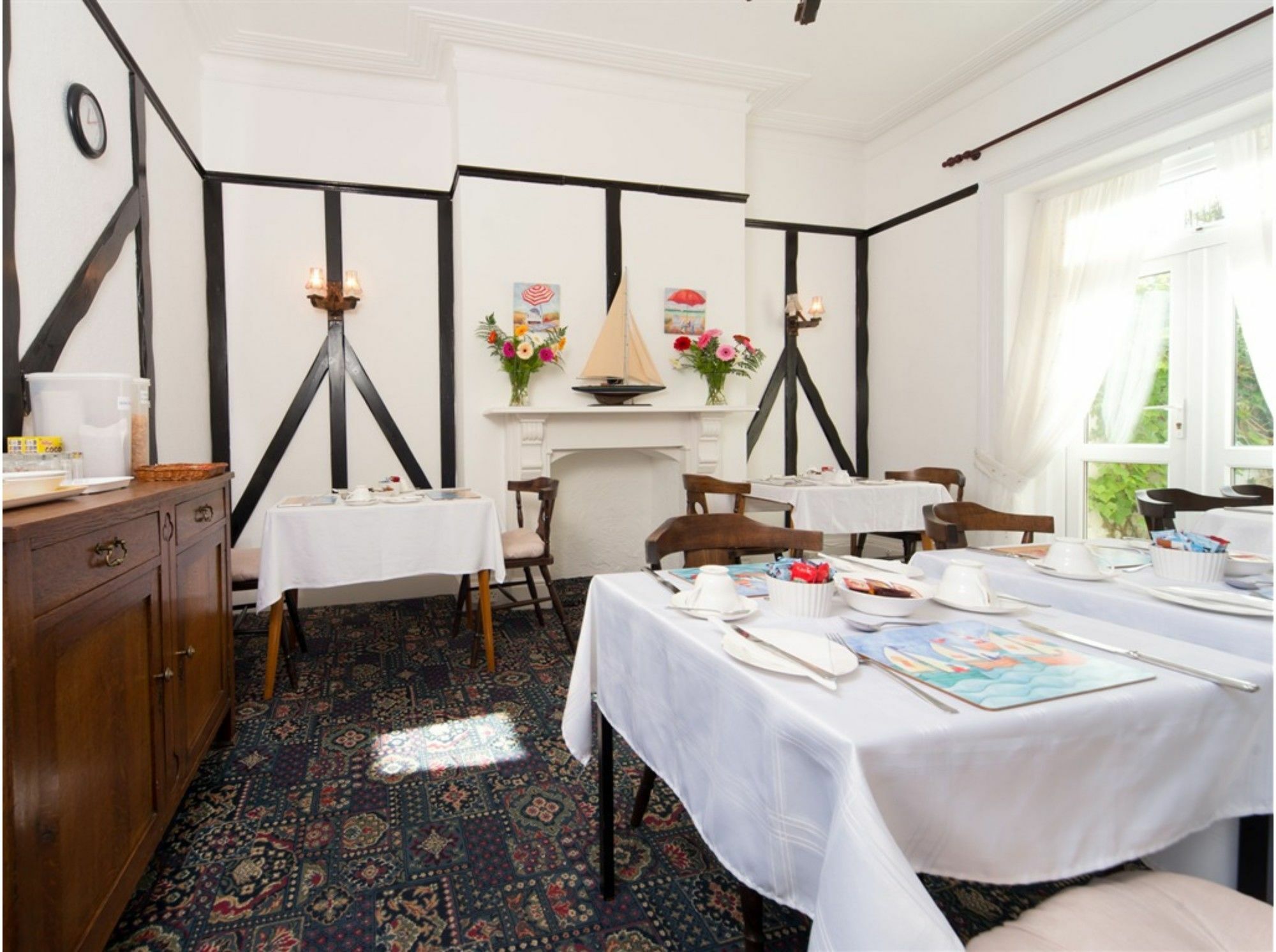 Sandy Bay Guest House Bournemouth Buitenkant foto